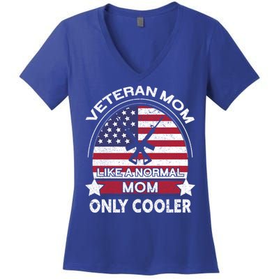 Cooler Veteran Mom Proud American Veteran Mom Gift Women's V-Neck T-Shirt