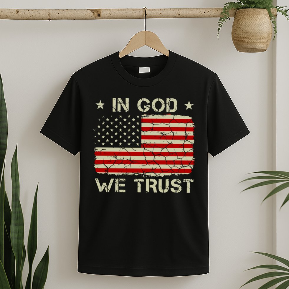 Christian Vintage Old American Flag In God We Trust T-Shirt