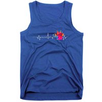 Cute Veterinarian Rainbow Paw Print Heartbeat Vet Tech Meaningful Gift Tank Top