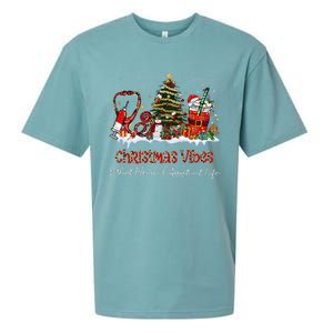 Christmas Vibes & That Medical Assistant Life Xmas Gifts Sueded Cloud Jersey T-Shirt