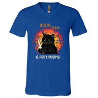 Creepy Witch Cat And Knife 6 Feet People Horrible Halloween Funny Gift V-Neck T-Shirt