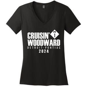 Cruisin Woodward Detroit To Pontiac 2024 M1 Ave Classic Car Cruise Women's V-Neck T-Shirt