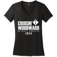 Cruisin Woodward Detroit To Pontiac 2024 M1 Ave Classic Car Cruise Women's V-Neck T-Shirt