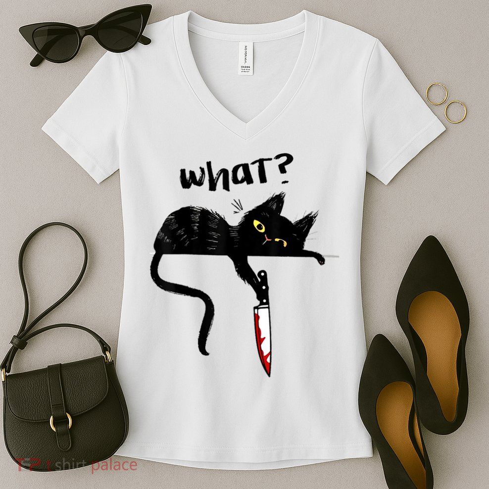 Cat What? Funny Black Cat Shirt, Murderous Cat With Knife Cute Design Women's V-Neck T-Shirt