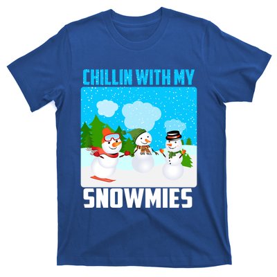 Chillin With My Snowmies Winter Christmas Scene Gift T-Shirt