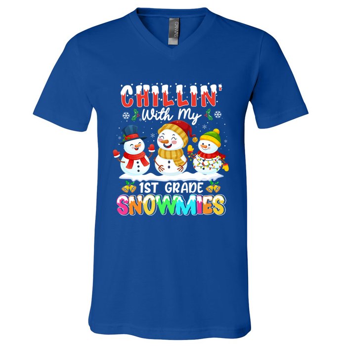 Chillin With My 1st Grade Snowmies Christmas Teacher Funny Gift V-Neck T-Shirt