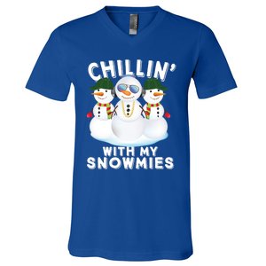 Chillin With My Snowmies Christmas Holiday Great Gift V-Neck T-Shirt