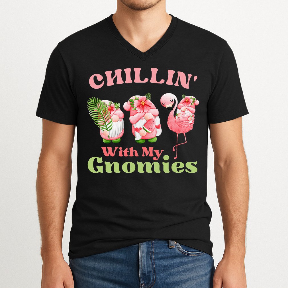 Chillin with my gnomies Tropical gnomes with a flamingo V-Neck T-Shirt