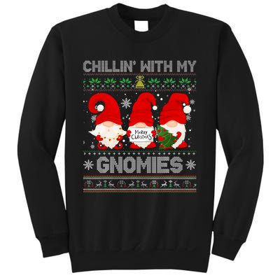 Chillin With My Gnomies Funny Christmas Family Friend Gnomes Design Sweatshirt