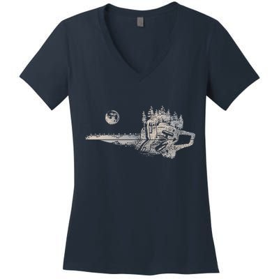 Chainsaw Woodworker Men Lumberjack Arborist Chainsaw Women's V-Neck T-Shirt