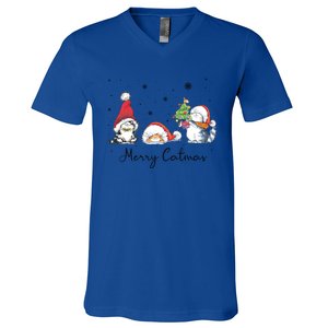 Cats With Santa Hat Merry Catmas Cat Lover Christmas Gift Cool Gift V-Neck T-Shirt