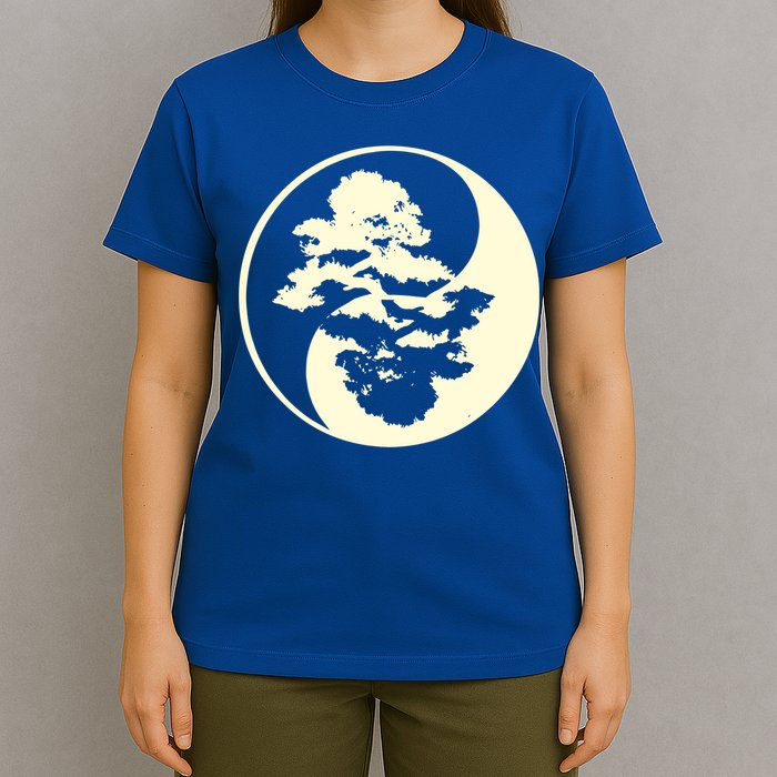 Cool Yin And Yang Circle With Trees Forest Harmony Yin Yang Gift T-Shirt