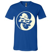 Cool Yin And Yang Circle With Trees Forest Harmony Yin Yang Gift V-Neck T-Shirt