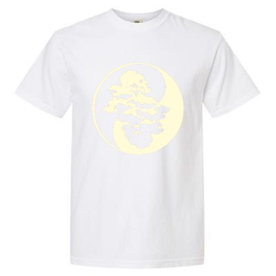 Cool Yin And Yang Circle With Trees Forest Harmony Yin Yang Gift Garment-Dyed Heavyweight T-Shirt