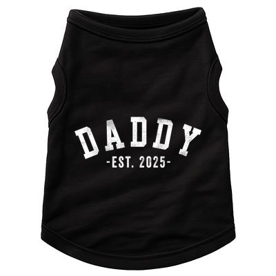 Daddy 2025 Daddy To Be New Daddy Gifts Classic Bold Font Doggie Tank