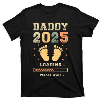 Daddy 2025 Loading Baby Announcement Expecting Dad To Be T-Shirt