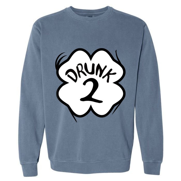 Drunk 2 St Pattys Day Green Tee Drinking Team Group Matching Garment-Dyed Sweatshirt