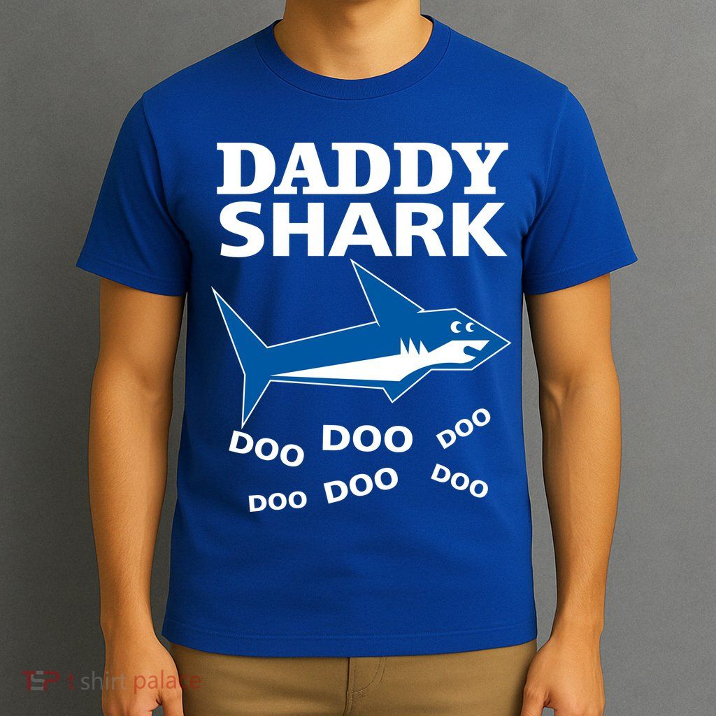 Daddy Shark Funny Dad T-Shirt