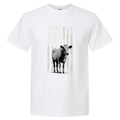 Distressed Americanmeaningful Giftflag Cow Vintage Patriotic Farmer Funny Gift Garment-Dyed Heavyweight T-Shirt