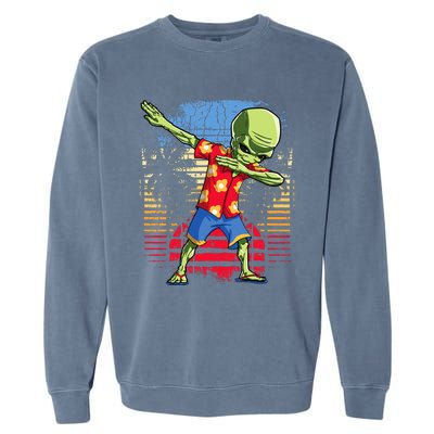 Dabbing Alien Hawaiian Ufo Hawaii Beach Surf Summer Garment-Dyed Sweatshirt