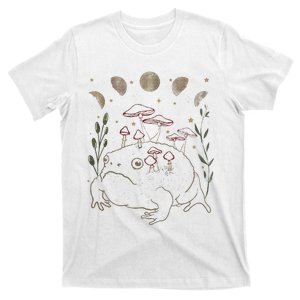 Dark Academia Moon Witchy Goblincore Aesthetic Frog T-Shirt