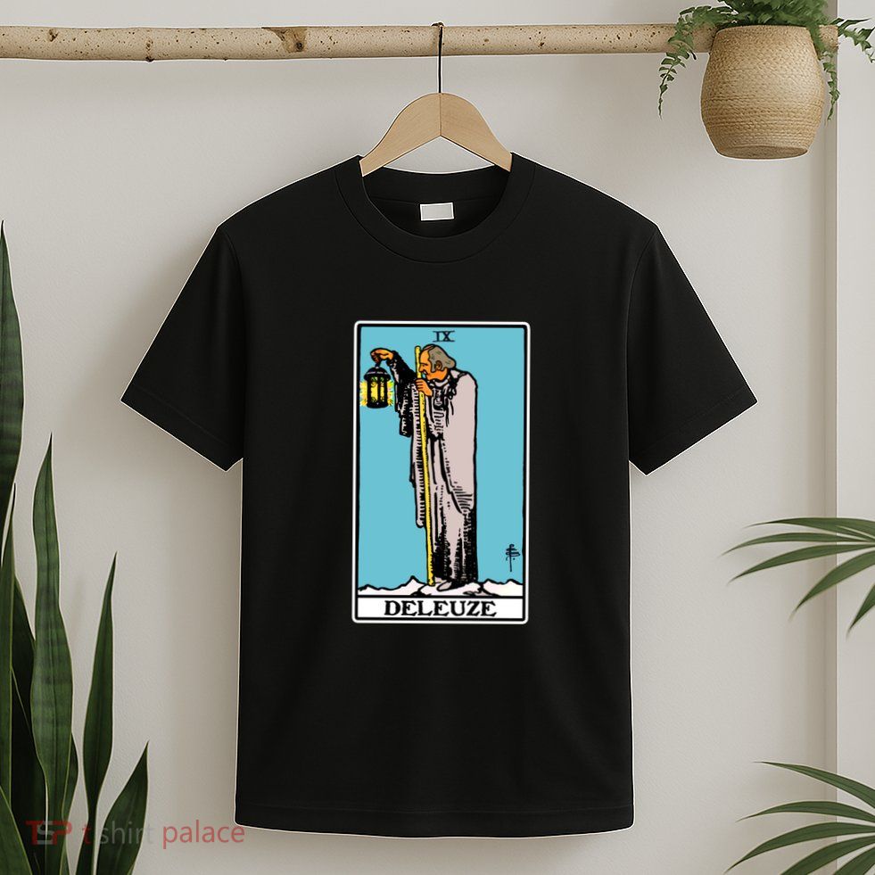 Deleuze As The Hermit Tarot Card T-Shirt