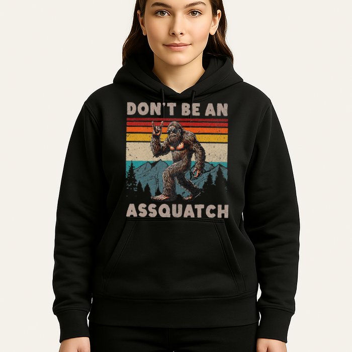 DonT Be An Assquatch Outdoor Sasquatch Funny Bigfoot Hoodie