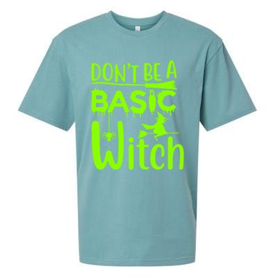 Dont Be A Basic Witch Funny Halloween Witches Gift Sueded Cloud Jersey T-Shirt