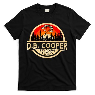 D. B. Cooper Robber Thief Parachute Skydiving School Est 1971 Retro Vintage T-Shirt
