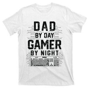 Dad By Day Gamer By Night Funny Father's Day Gaming gift T-Shirt