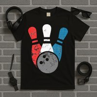 Distressed Bowling For Men Bowling Pins And Ball T-Shirt