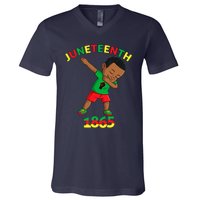 Dabbing Black King Juneteenth Melanin Brown Skin Boy Dab V-Neck T-Shirt