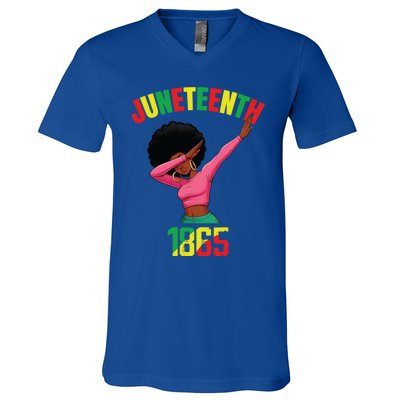 Dabbing Black Queen Afro Junenth 1865 Gift V-Neck T-Shirt