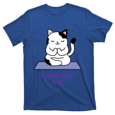 Downward Cat Cute Cat Owner Meditation Yoga Pose Cool Gift T-Shirt