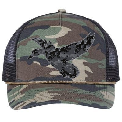 Dark Camouflage Duck Dark Camo Duck Hunting Cool Gift Retro Rope Trucker Hat Cap