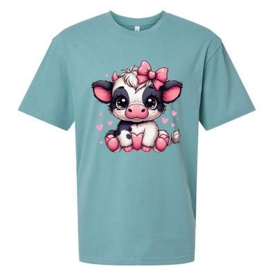 Dairy Cow Sitting Holding Heart Pin.K Coquette Bow Animal Sueded Cloud Jersey T-Shirt