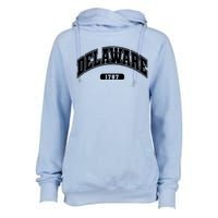 Delaware Collegiate Style 1787 Womens Funnel Neck Pullover Hood