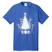 Dancing Christmas Skeletons Funny Spooky Christmas Graphic Gift Tall T-Shirt