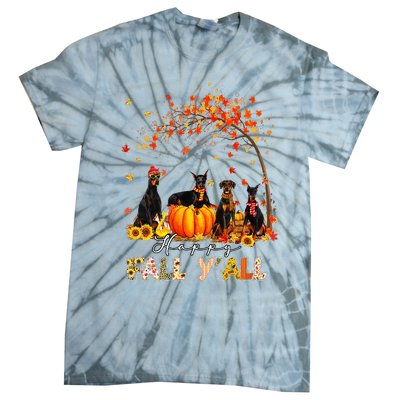 Doberman Dog Autumn Fall Pumpkin Truck Mappe Thanksgiving Tie-Dye T-Shirt