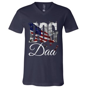 Dog Dadfunny Dog Lover Fathers Day Retro American Flag V-Neck T-Shirt