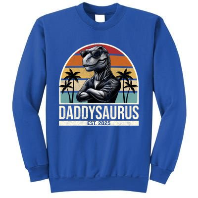 Dino Dad Daddysaurus New Dad 2025 Adult Dinosaur Dad Gift Sweatshirt