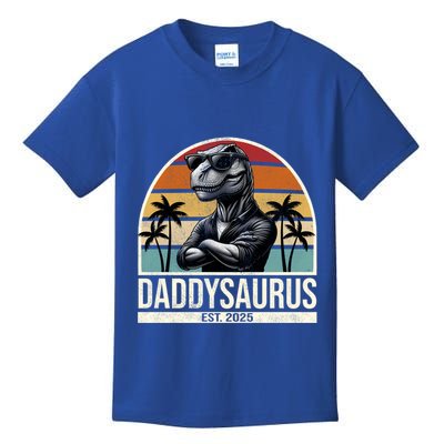 Dino Dad Daddysaurus New Dad 2025 Adult Dinosaur Dad Gift Kids T-Shirt