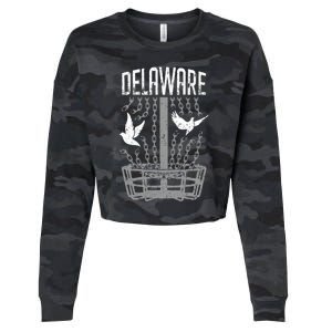 Delaware Disc Golf Player Breaking Chains Birdie Gift Cropped Pullover Crew