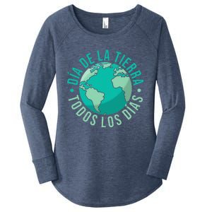 Día De La Tierra Todos Los Días Spanish Earth Day Everyday Women's Perfect Tri Tunic Long Sleeve Shirt