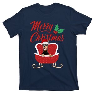 Dobermann Dog Merry Christmas Design For The Holiday Season! T-Shirt