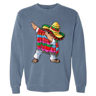 Dabbing Dab Nacho Average Dad Mexican Sombrero Father Cinco De Mayo Daddy Fiesta Garment-Dyed Sweatshirt