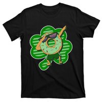 Dabbing Donut St Patricks Day Irish Shamrock Funnys T-Shirt