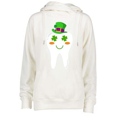 Dentist Dental Student Cute Tooth Hat Saint Patrick's Day Great Gift Womens Funnel Neck Pullover Hood