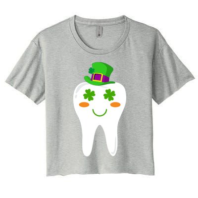 Dentist Dental Student Cute Tooth Hat Saint Patrick's Day Great Gift Women's Crop Top Tee