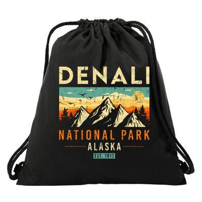 Denali Est. 1917 Vintage Retro Alaska National Park Drawstring Bag